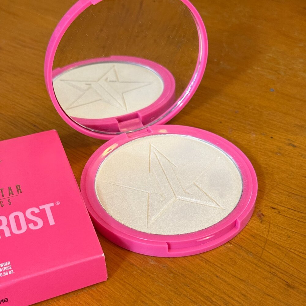 Skin Frost Highlighter- Ice Cold